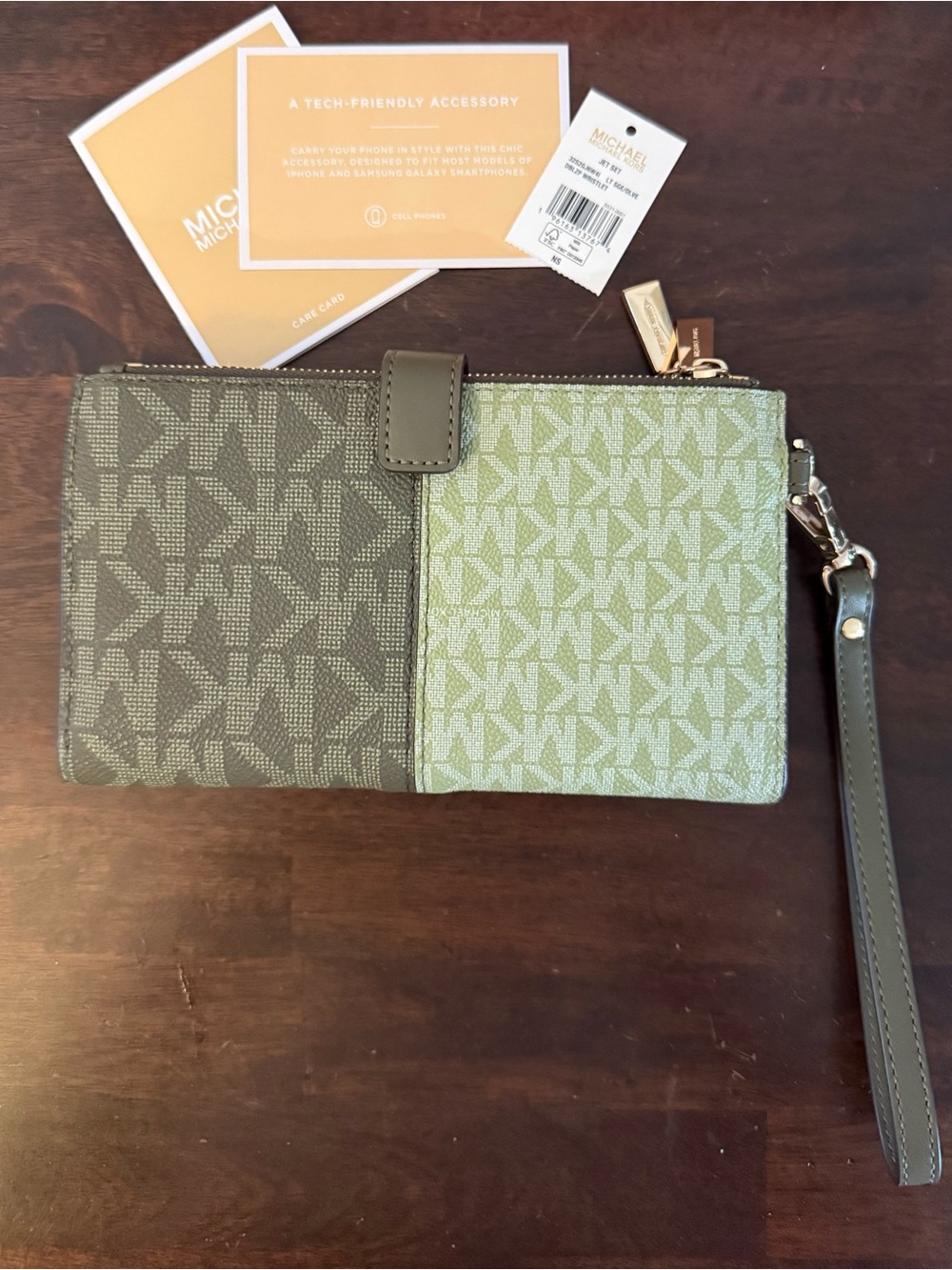 Michael Kors Two-Tone MK Logo Zip Wristlet - Olive & Dark Olive - Picture 3 of 11